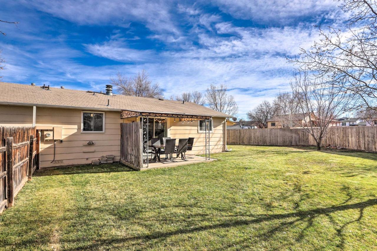 Duplex With Private Yard 3 Mi To Downtown Loveland! Buitenkant foto